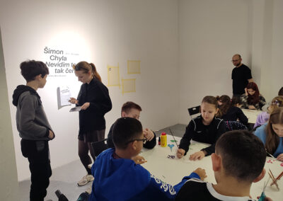 img 20250325 101228 400x284 - Na výtvarném workshopu v Pragovka Gallery