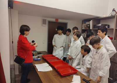 img 20260115 111503 400x284 - V&yacute;tvarn&eacute; workshopy 2026 v 8. tř&iacute;d&aacute;ch