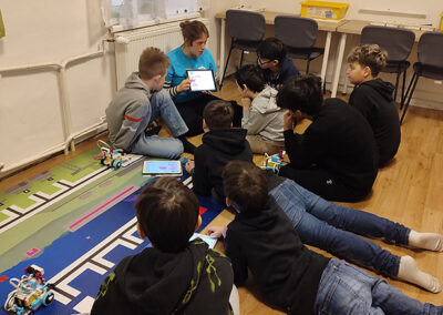 img 20260203 085917 400x284 - &Uacute;norov&eacute; robotick&eacute; workshopy 6. tř&iacute;d &ndash; cesta na Mars