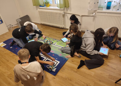 img 20260203 124152 400x284 - &Uacute;norov&eacute; robotick&eacute; workshopy 6. tř&iacute;d &ndash; cesta na Mars